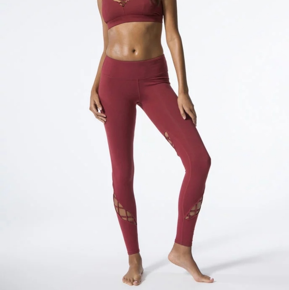 Alo Yoga Entwine Leggings